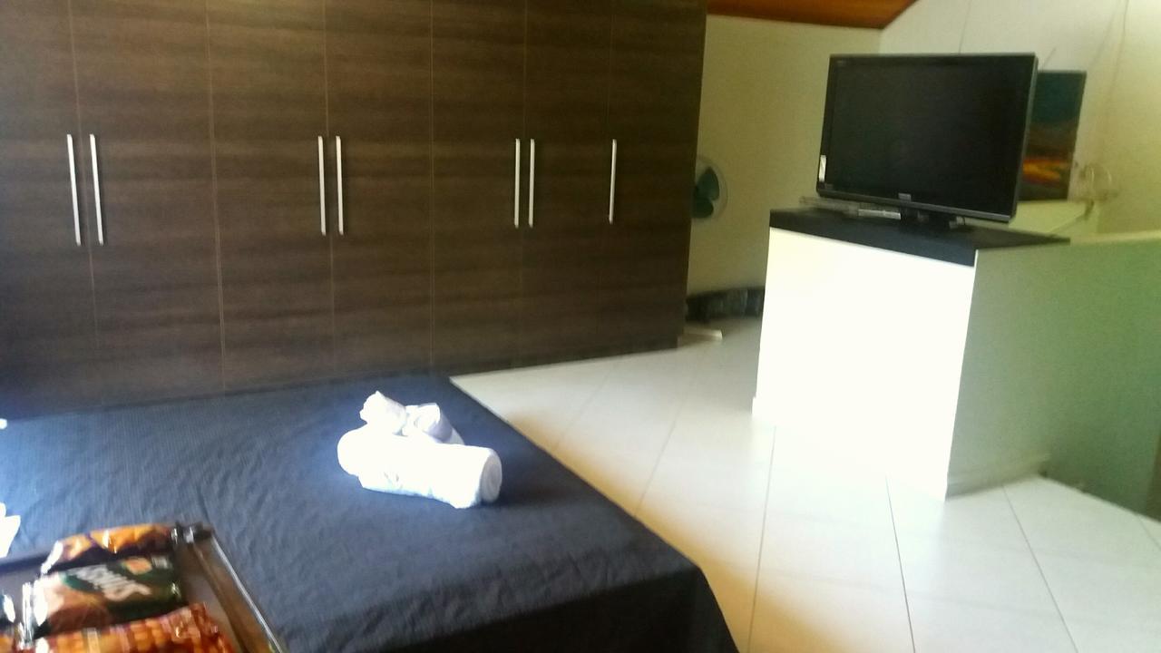Bed and Breakfast Pedacinho Do Paraiso Куритиба Экстерьер фото